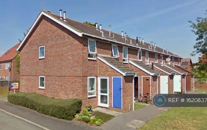 1 Bedroom Flat To Rent In Kensington Road, Chichester, PO19