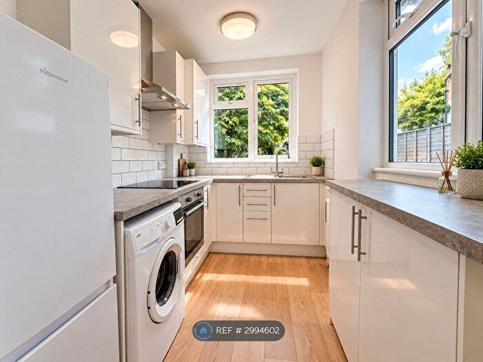 1 Bedroom Flat To Rent In Radbourne Avenue, London, W5