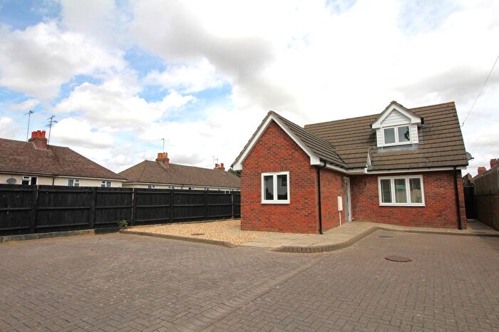 2 Bedroom Detached House To Rent In Hewlett Road, Cheltenham, Gloucestershire, GL52
