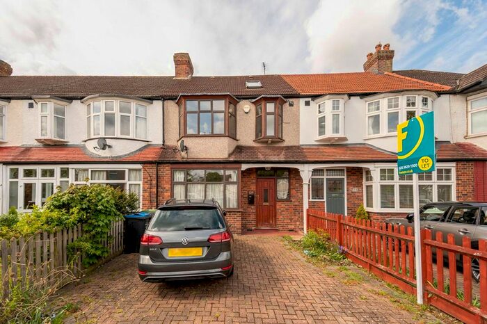 4 Bedroom Property To Rent In Westway, Raynes Park, London, SW20