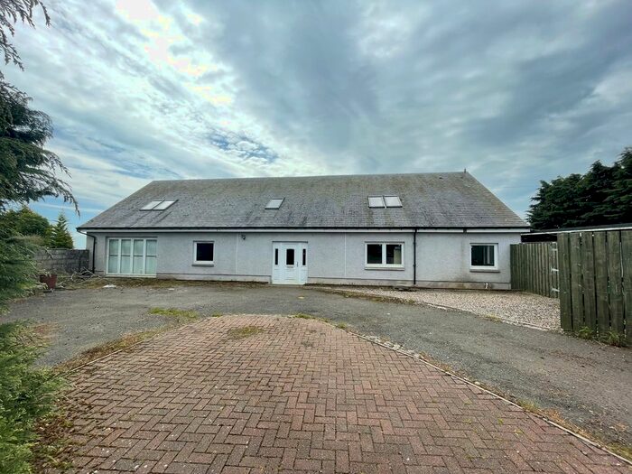 6 Bedroom Cottage For Sale In Auchterhouse, Dundee, DD3