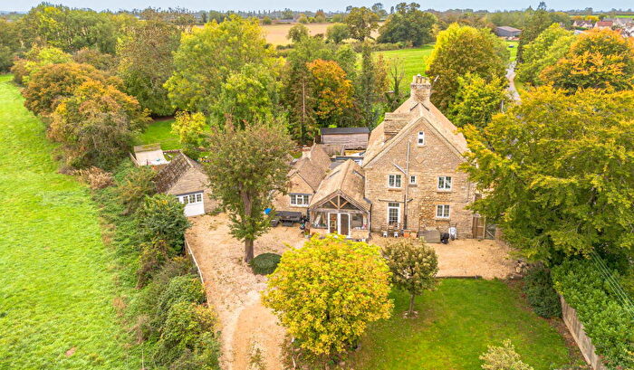 3 Bedroom Cottage For Sale In The Street, Crudwell, SN16