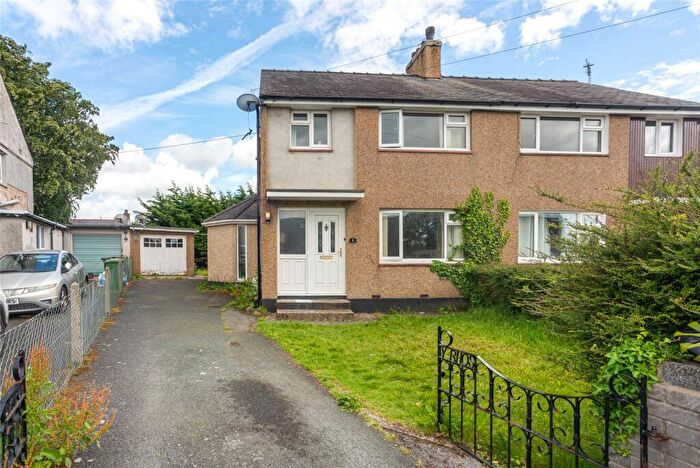 3 Bedroom Semi-Detached House For Sale In Y Rhos, Penrhosgarnedd, Bangor, Gwynedd, LL57