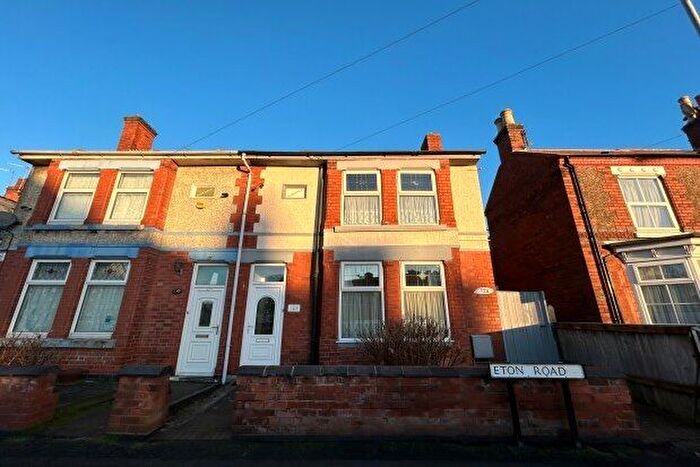4 Bedroom Flat To Rent In Eton Road, Burton-On-Trent, DE14