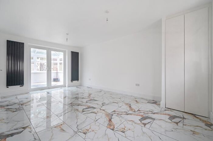 3 Bedroom Semi-Detached House To Rent In Micklefield Road, High Wycombe, HP13