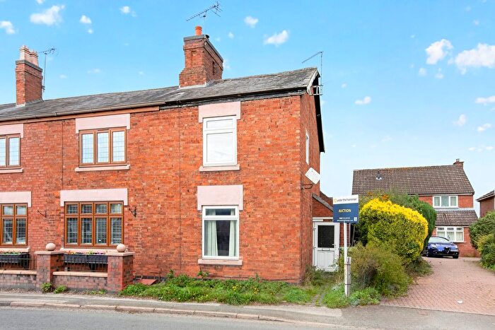 3 Bedroom End Of Terrace House For Sale In Evesham Road, Astwood Bank, Redditch, B96