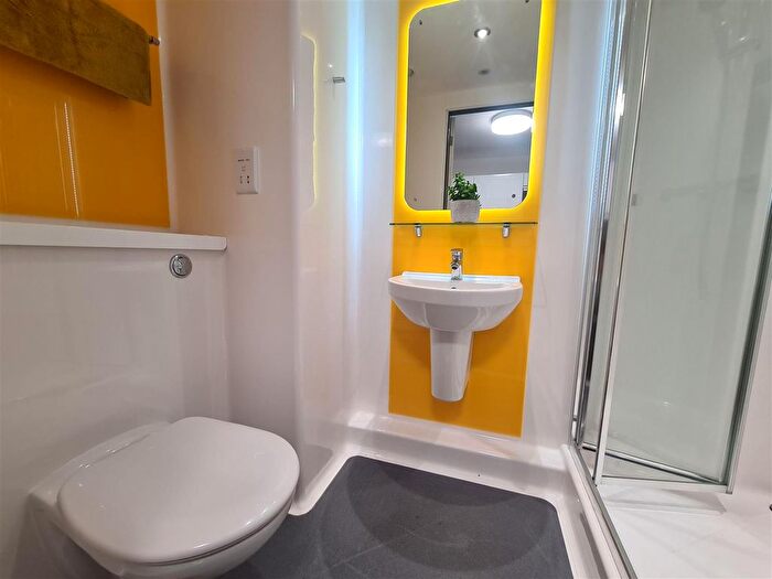 Studio To Rent In St. James Street, Newcastle Upon Tyne, NE1