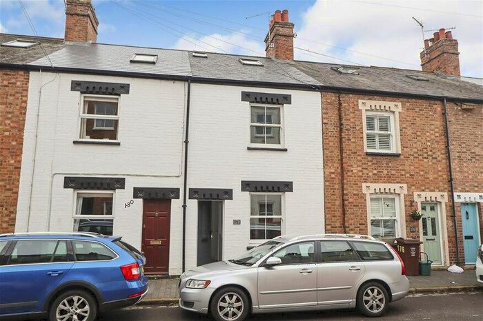 3 Bedroom Terraced House To Rent In Riverside Road, St Albans, AL1