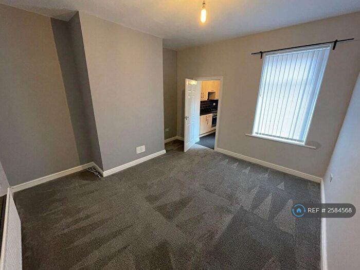 1 Bedroom Flat To Rent In Pelaw, Pelaw, Gateshead, NE10