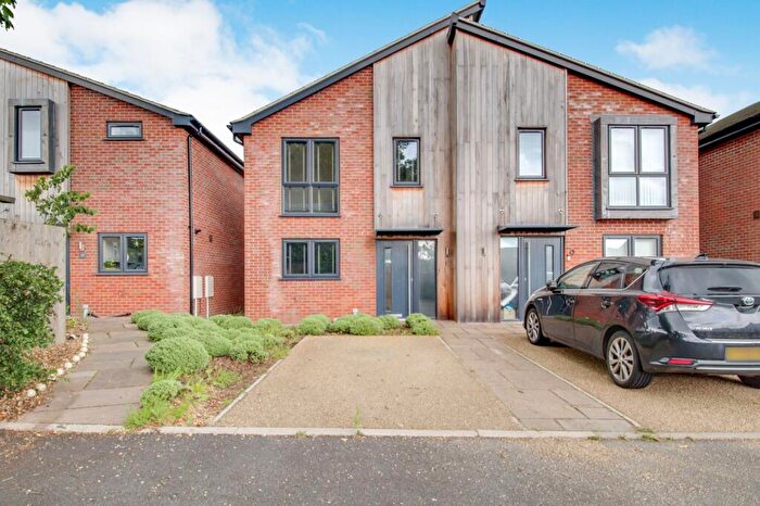 2 Bedroom Semi-Detached House For Sale In Mapleton Gardens, Ipswich, IP4
