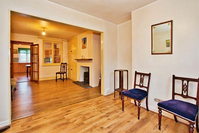 2 Bedroom Semi-Detached House For Sale In Love Lane, Shepton Beauchamp, Ilminster, TA19