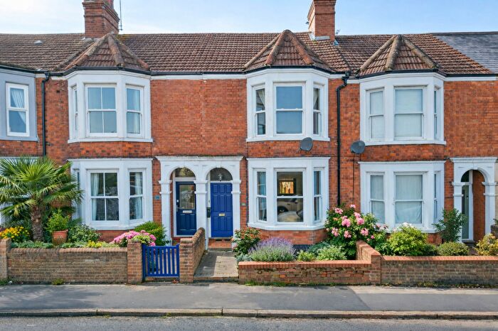 3 Bedroom Terraced House To Rent In Cambridge Street, Wolverton, MK12