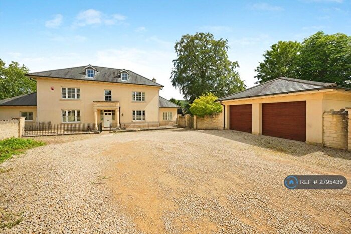 5 Bedroom Detached House To Rent In The Elms, Bath, BA1