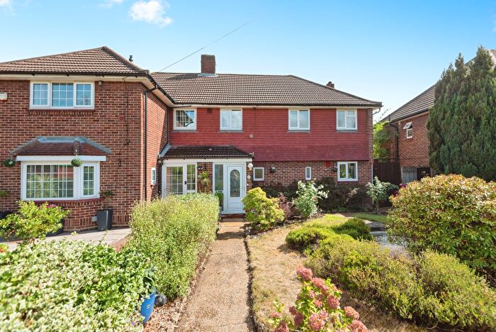 3 Bedroom Semi-Detached House For Sale In Hatton Green, Feltham, TW14