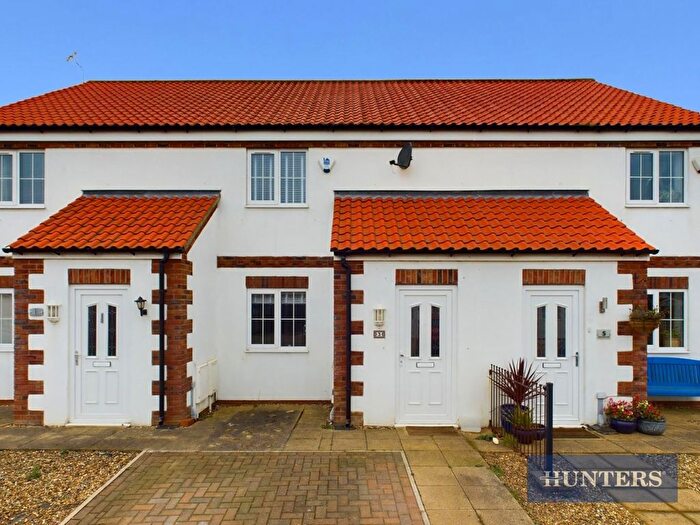 2 Bedroom Terraced House For Sale In Newcombe Croft, Flamborough, YO15