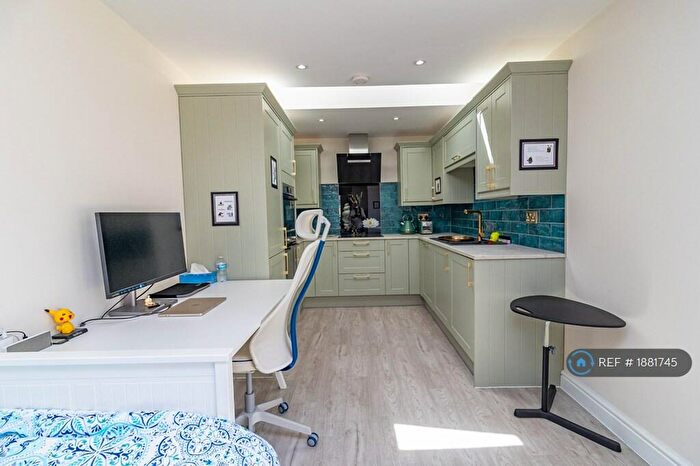 Studio To Rent In Brooklands, Milton Keynes, MK10