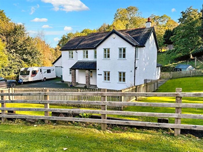 4 Bedroom Detached House For Sale In Pencelli, Brecon, Powys, LD3