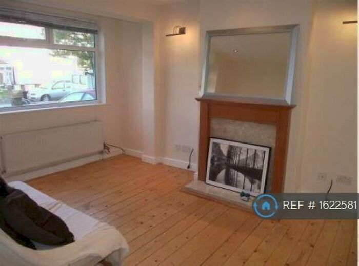 3 Bedroom Terraced House To Rent In Galpins Road, Thornton Heath, CR7