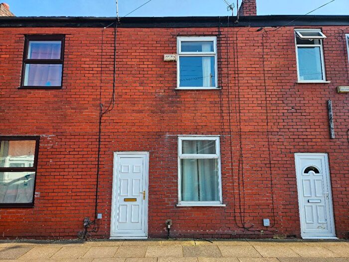2 Bedroom Terraced House To Rent In Lever Street, Radcliffe, Manchester, M26