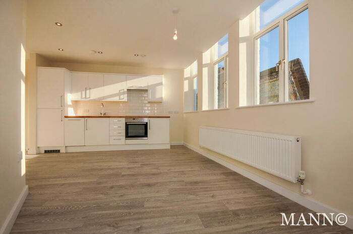 1 Bedroom Apartment To Rent In Tower Loft Apartments, Lewisham, SE13