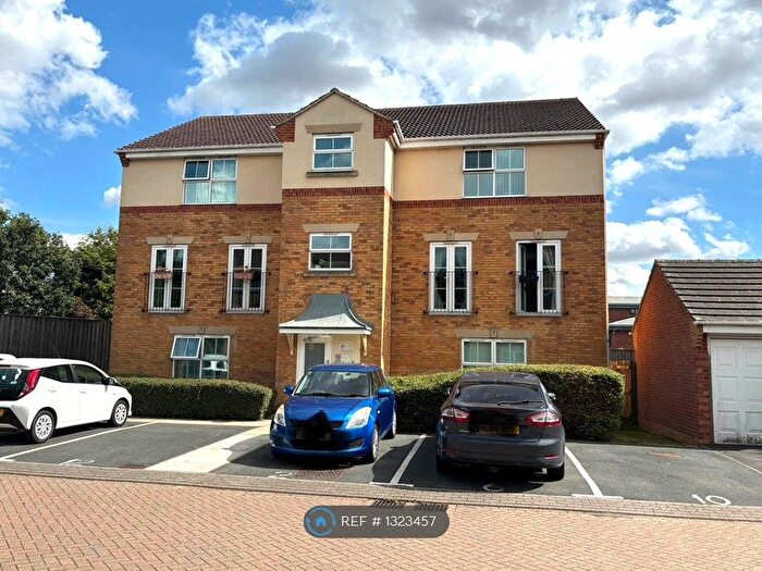 2 Bedroom Flat To Rent In Green Lane Villas, Garforth, Leeds, LS25