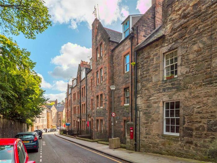 2 Bedroom Flat To Rent In Dean Path Buildings, Edinburgh, EH4