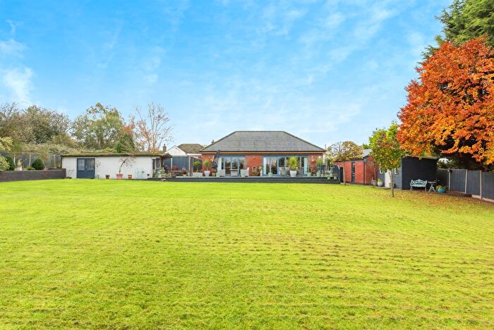 4 Bedroom Detached Bungalow For Sale In Knowle Hill, Hurley, Atherstone, CV9