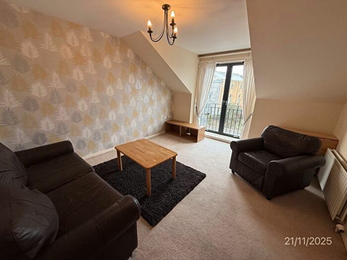 1 Bedroom Flat To Rent In King Street, Top Floor Left, Aberdeen, AB24