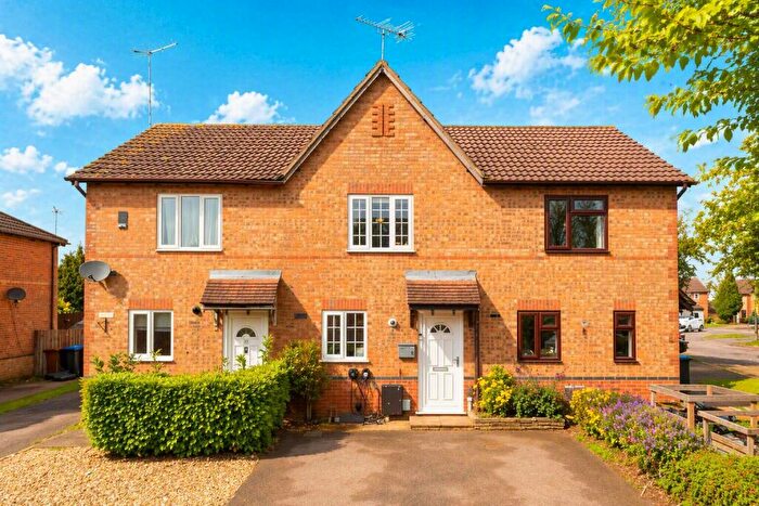 2 Bedroom Semi-Detached House For Sale In Lindisfarne Way, East Hunsbury, NN4