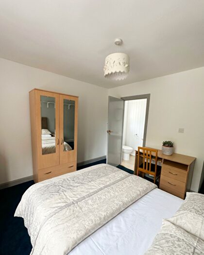 1 Bedroom Semi-Detached House To Rent In Oak Tree Lane, Selly Oak, Birmingham, B29