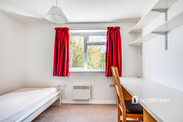 2 Bedroom Apartment To Rent In Cherwell Lodge, North Oxford, OX2