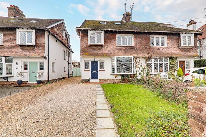 5 Bedroom Semi Detached House For Sale In Cissbury Road, Worthing, BN14