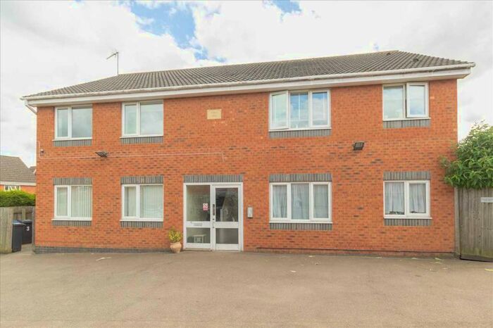 2 Bedroom Apartment To Rent In Poppy Court, Burton Latimer, NN15