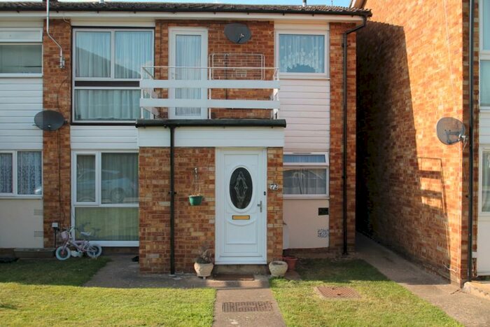 2 Bedroom Maisonette To Rent In St. Peters Close, Ilford, London, IG2