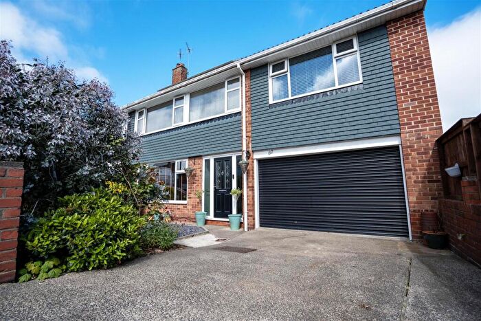 5 Bedroom Semi-Detached House For Sale In Malvern Road, North Shields, NE29