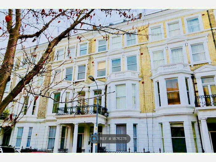 2 Bedroom Flat To Rent In West Kensington, London, W14