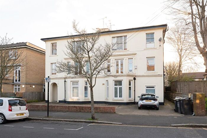 1 Bedroom Flat For Sale In Talbot Road, Tottenham, N15