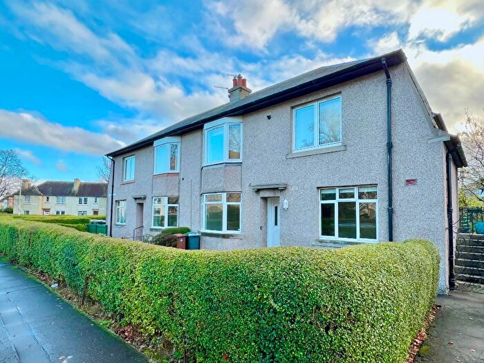 2 Bedroom Flat To Rent In Granton Place, Granton, Edinburgh, EH5