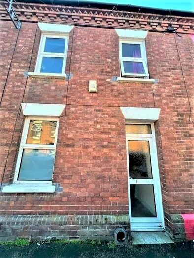 3 Bedroom Property To Rent In Beaufort Road, St. Thomas, Exeter EX2