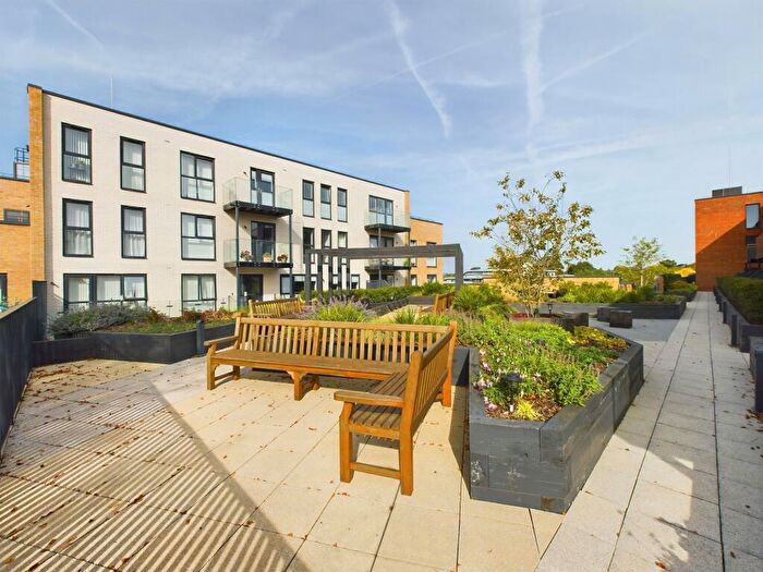 1 Bedroom Flat To Rent In Albion Way, Horsham, RH12