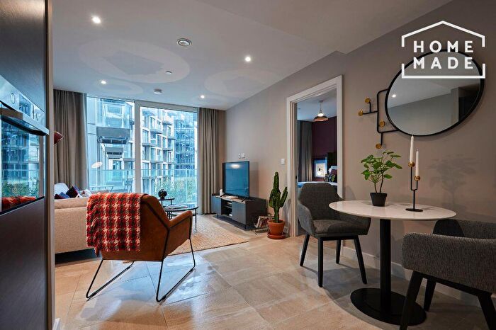 1 Bedroom Flat To Rent In Angel Gardens, M4