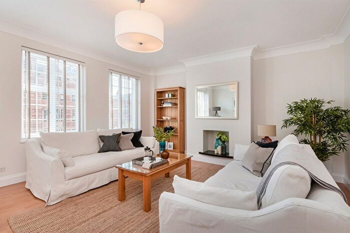 2 Bedroom Flat To Rent In Flat Stafford Court, - Kensington High Street, London, W8