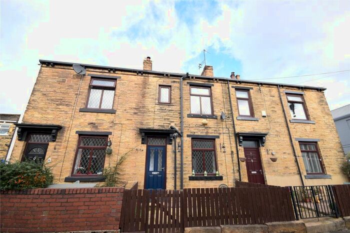 2 Bedroom Terraced House To Rent In Hudson Street, Farsley, Pudsey LS28