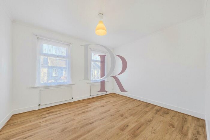 3 Bedroom House To Rent In Mafeking Road, West Ham, E16