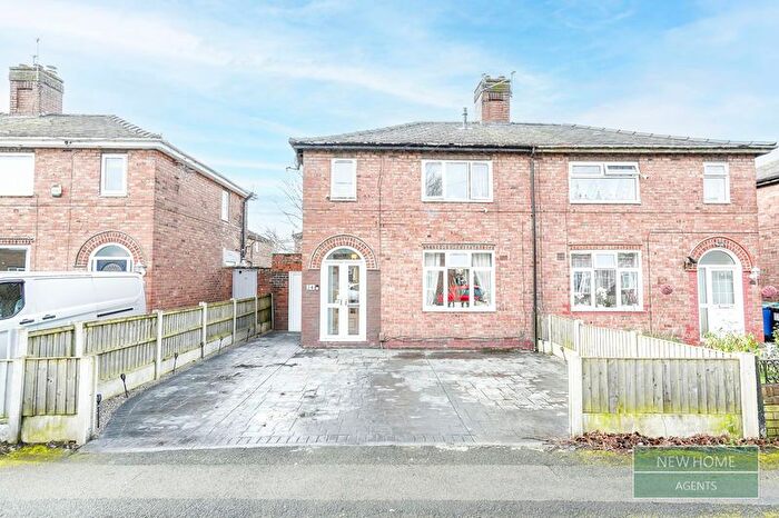 3 Bedroom Semi Detached House For Sale In Brindley Avenue, Latchford, Warrington, WA4