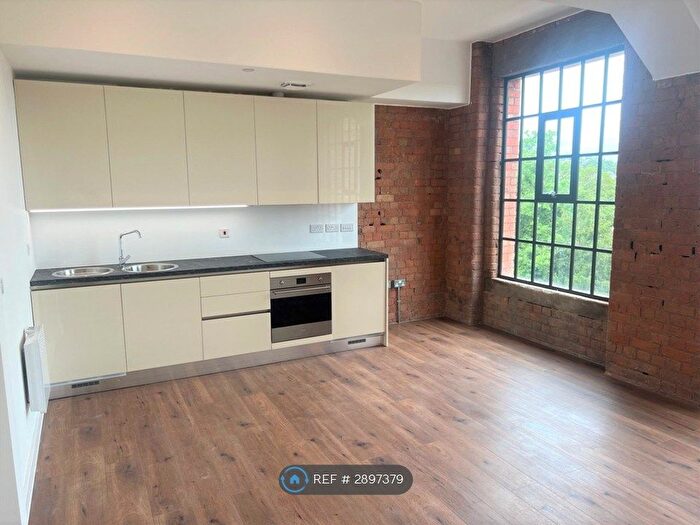 2 Bedroom Flat To Rent In Springfield Mill, Sandiacre, Nottingham, NG10