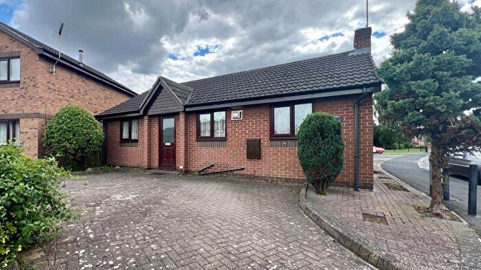 2 Bedroom Detached Bungalow For Sale In Sedgewood Way, Scunthorpe, DN15