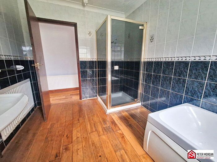 2 Bedroom Detached Bungalow For Sale In Castell Ddu Road, Pontarddulais, Swansea, West Glamorgan, SA4
