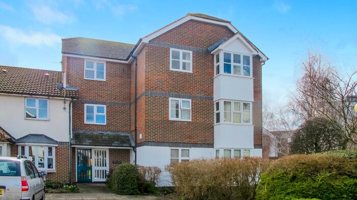 1 Bedroom Flat To Rent In Court Road, Lewes, BN7