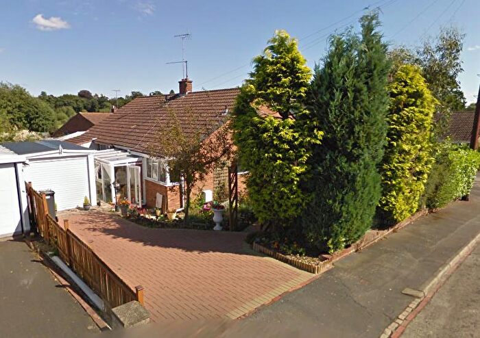2 Bedroom Bungalow To Rent In Honeybrook Close, Kidderminster, DY11